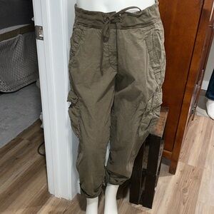 JAMES PERSE CROPPED CARGO PANTS